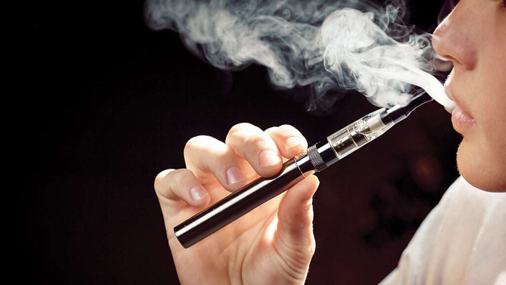 Why Are People Switching From Smoking To Vaping?