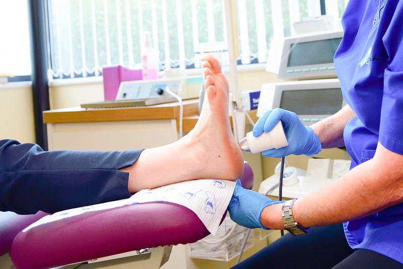 Choosing the Right Podiatrist in Cardiff: What You Need to Know