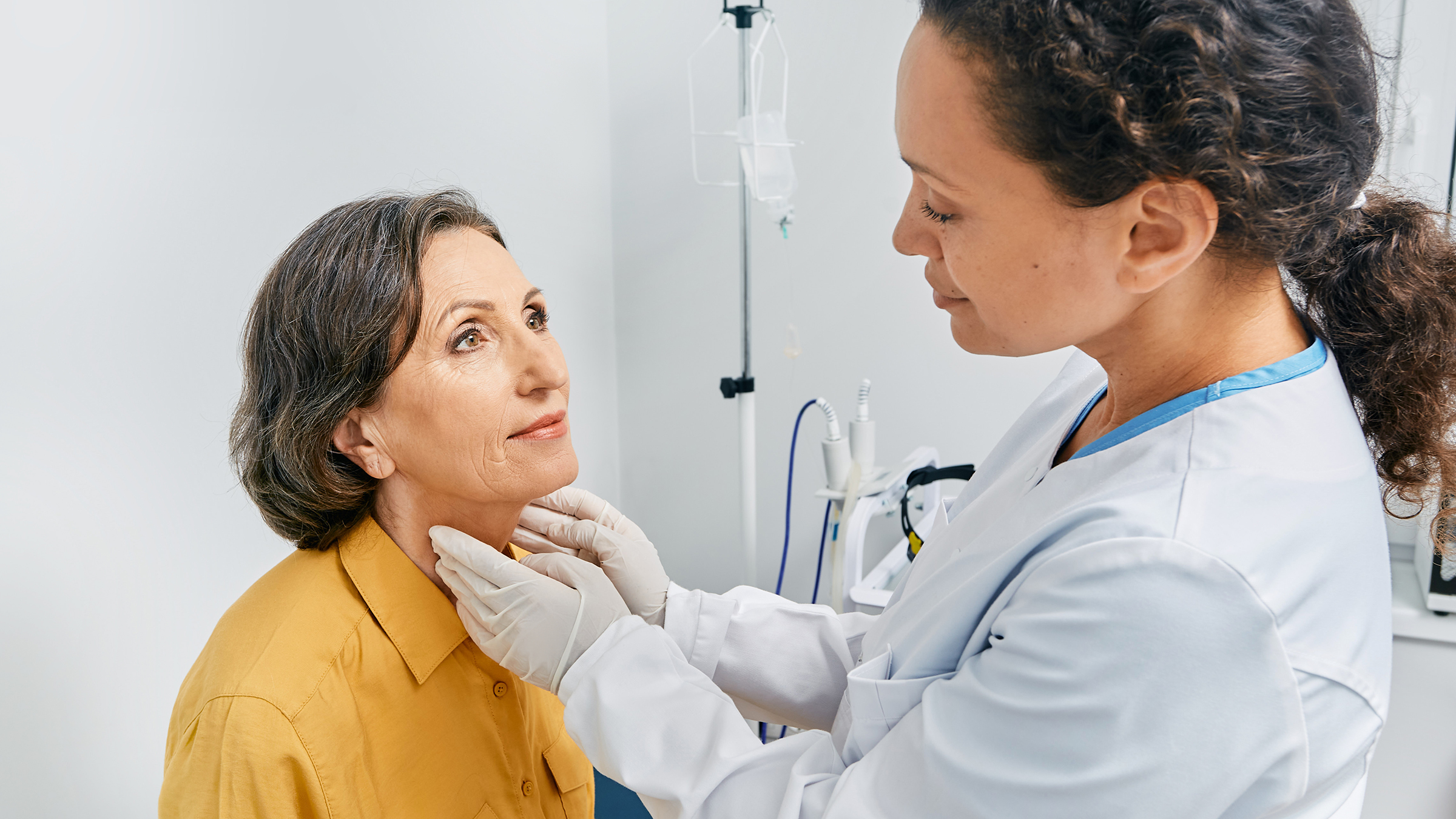Thyroid Radiofrequency Ablation in Newport: What are the Benefits Over Thyroid Surgery