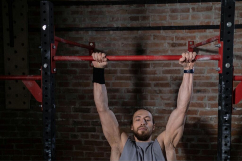 a man lifting weights